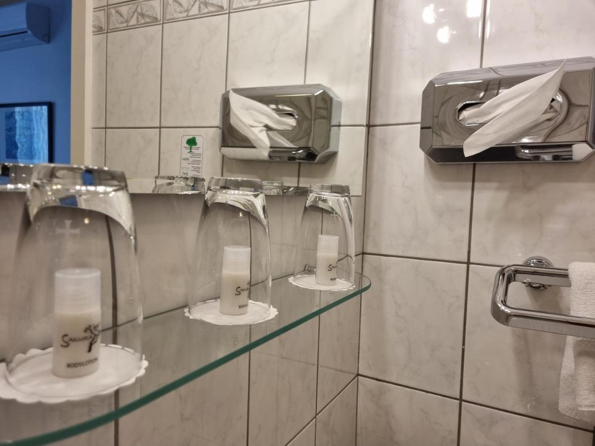 Erbenholz Hotel Laatzen Dış mekan fotoğraf