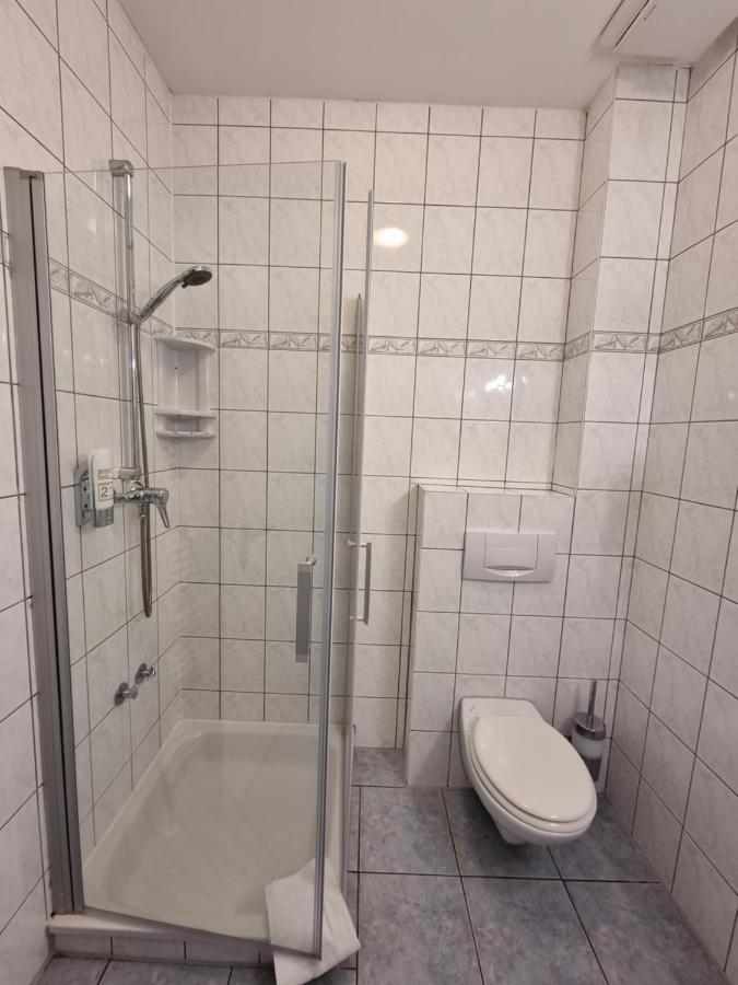 Erbenholz Hotel Laatzen Dış mekan fotoğraf