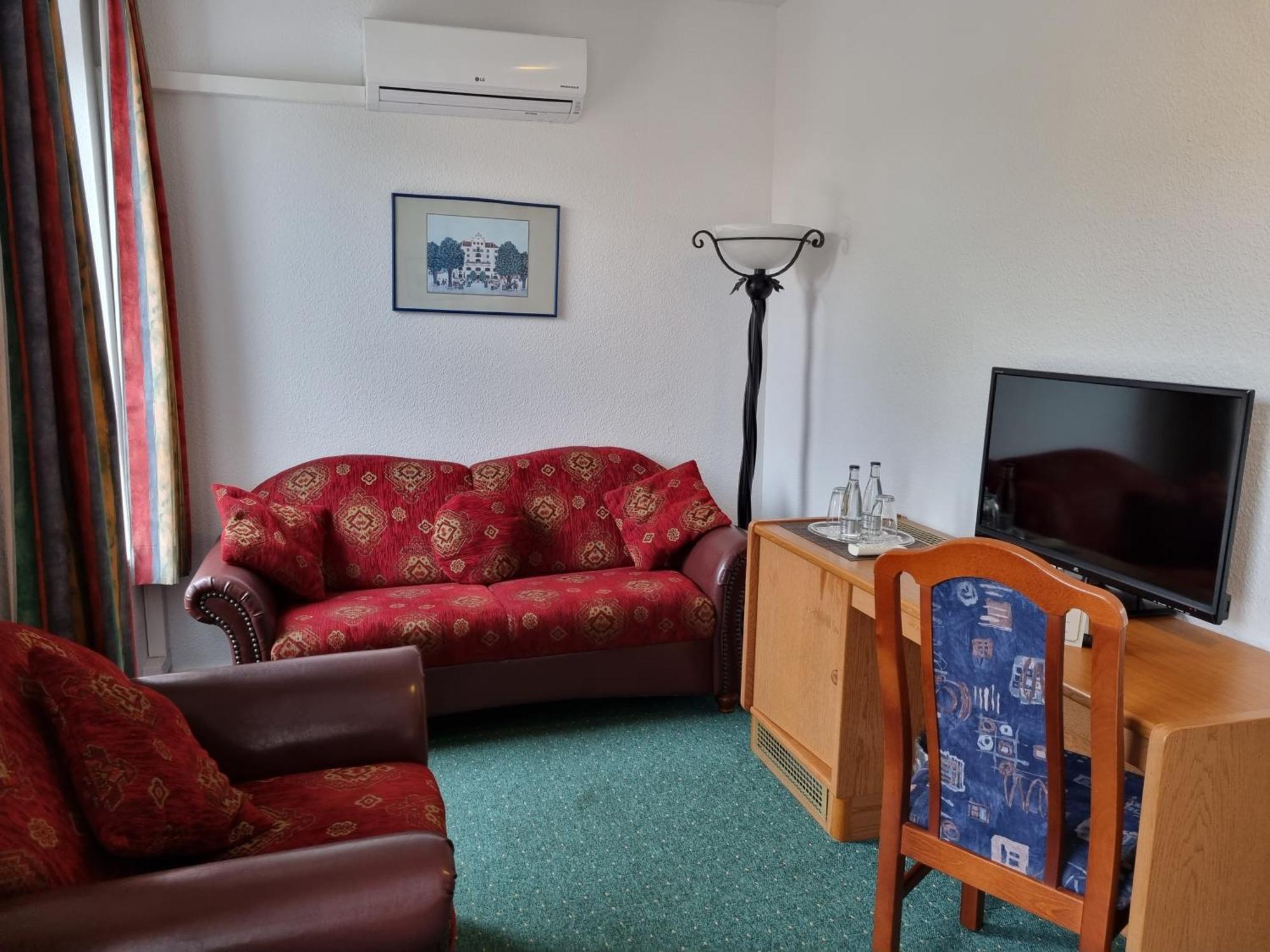 Erbenholz Hotel Laatzen Dış mekan fotoğraf