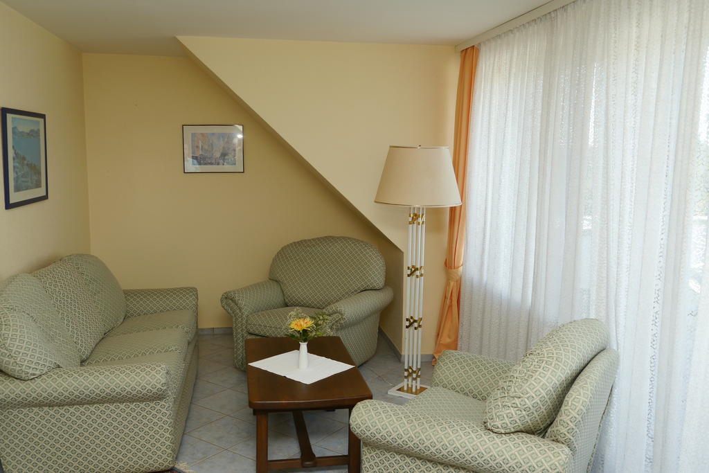 Erbenholz Hotel Laatzen Oda fotoğraf